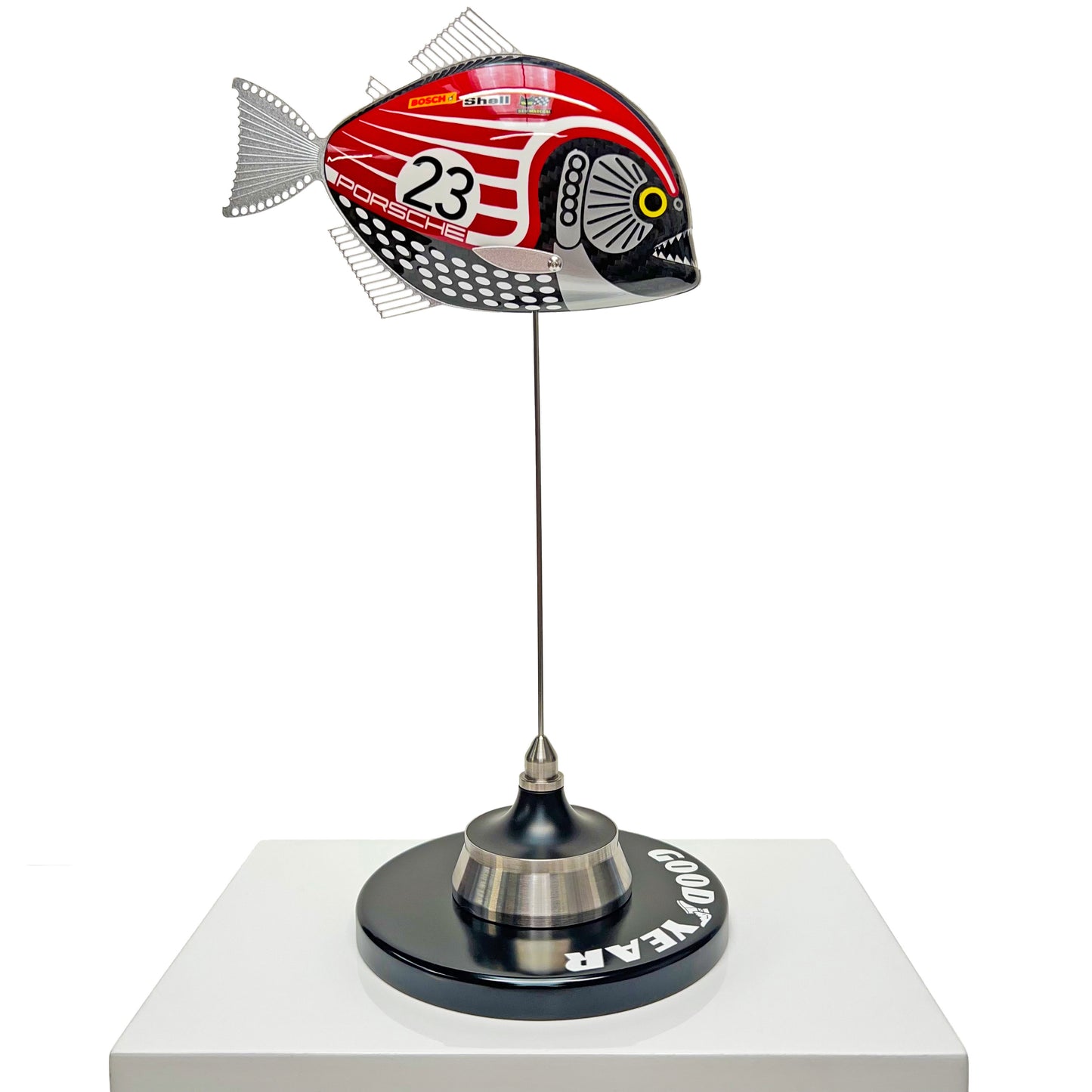Carbon fibre Piranha with Salzburg Porsche livery on a black base with F1 part