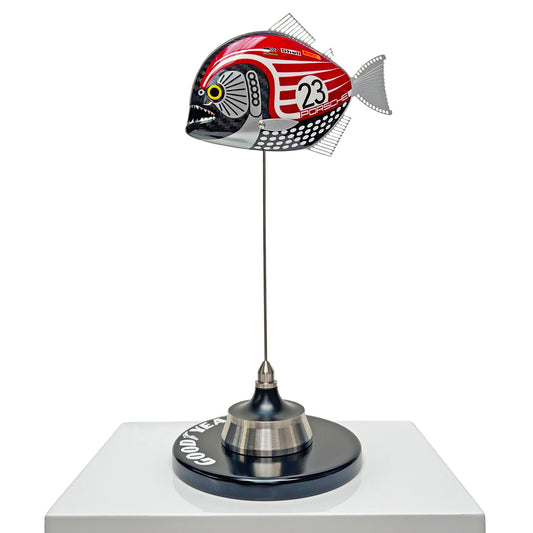Carbon fibre Piranha with Salzburg Porsche livery on a black base with F1 part